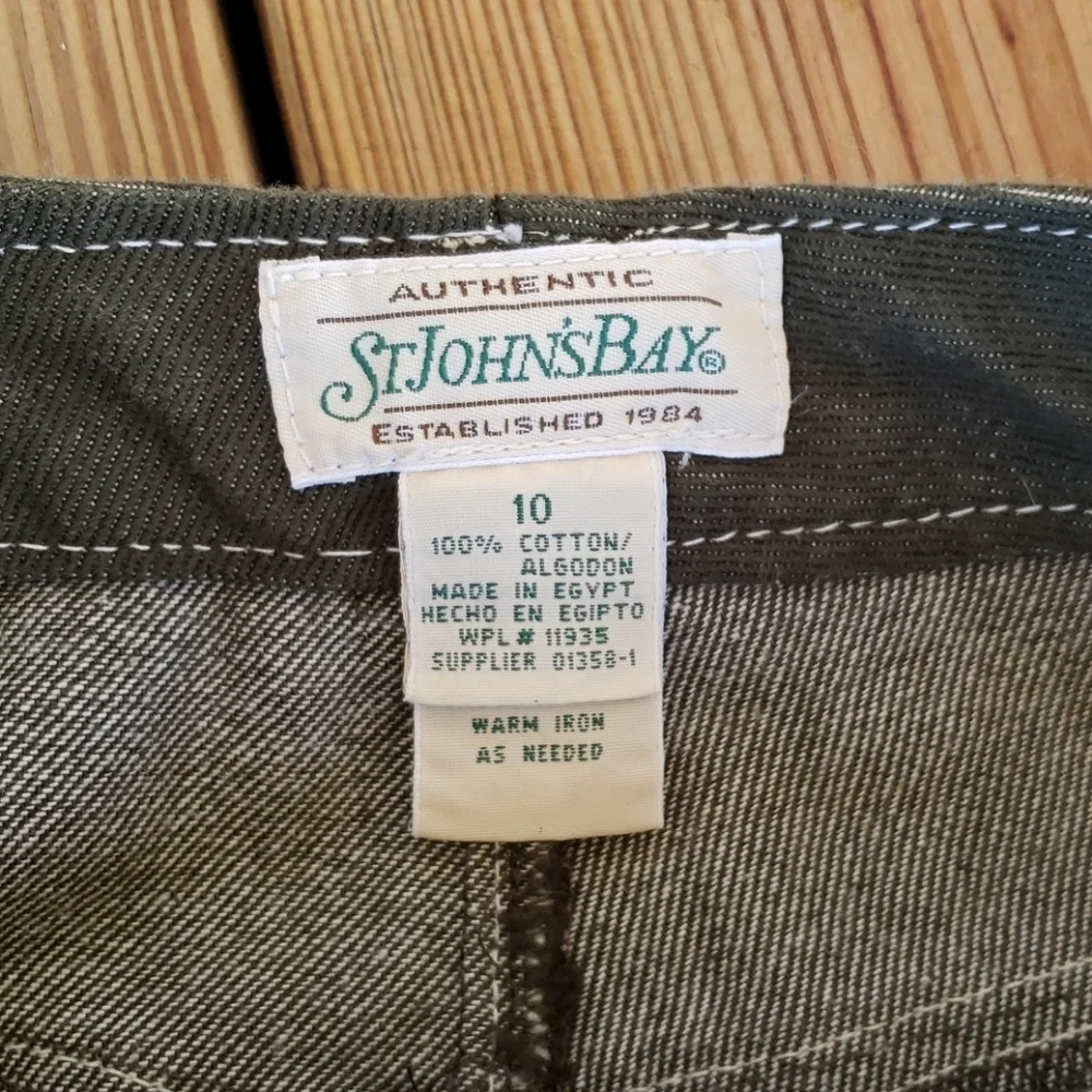 St John’s Bay women’s corduroy skirt size 10
